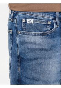 Calvin Klein Jeans Szorty jeansowe J30J322784 Niebieski Slim Fit. Kolor: niebieski. Materiał: bawełna, jeans