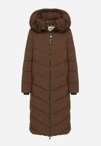 Born2be - Brązowa Długa Kurtka z Pikowanymi Przeszyciami i Kapturem z Futerkiem Galella. Okazja: na co dzień. Kolor: brązowy. Materiał: futro. Długość: długie. Styl: klasyczny, casual, elegancki #3