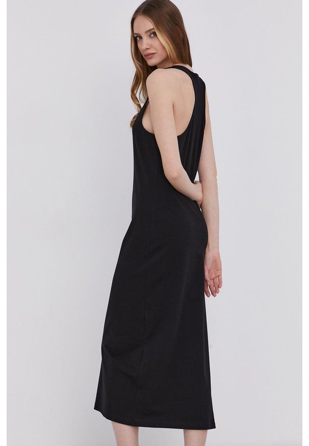 Answear Lab - answear.LAB X Paulina Krupińska Sukienka z certyfikatem OEKO-TEX kolekcja limitowana Ethical Wardrobe. Okazja: na co dzień. Kolor: czarny. Materiał: dresówka, dzianina, materiał, syntetyk, włókno. Długość rękawa: na ramiączkach. Wzór: gładki. Typ sukienki: proste. Styl: wakacyjny