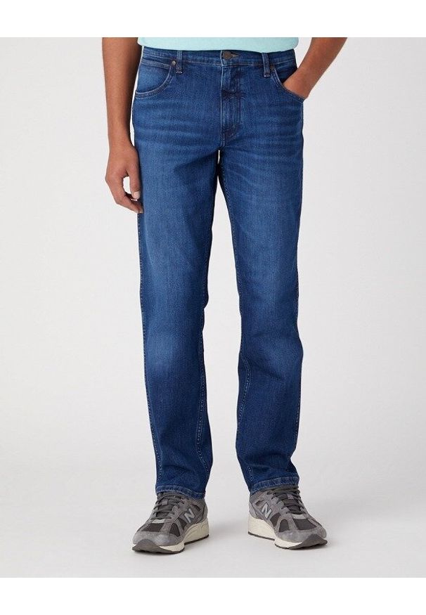 Wrangler - WRANGLER GREENSBORO MĘSKIE SPODNIE JEANSOWE FREE WAY W15QYJZ99 112331145
