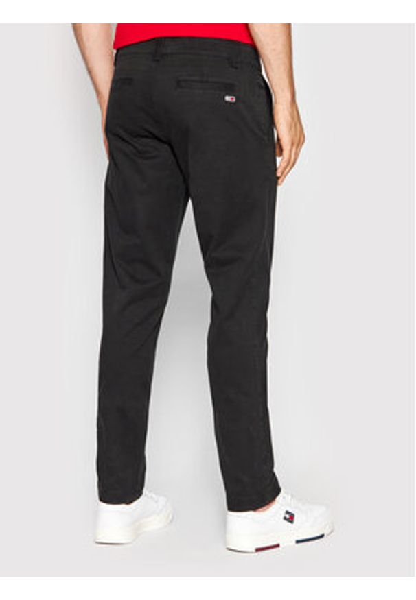 Tommy Jeans Chinosy Scanton DM0DM09595 Czarny Slim Fit. Kolor: czarny. Materiał: bawełna