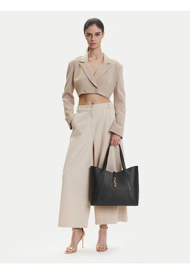 Furla Torebka Goccia L WB01788 BX3353 KH O6000 Czarny. Kolor: czarny. Materiał: skórzane