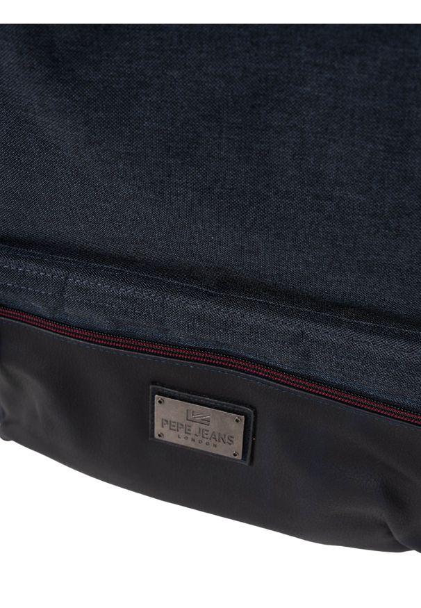 Pepe Jeans Plecak "Britway" | PM120062 | Britway Backpack | Mężczyzna | Granatowy. Kolor: niebieski. Materiał: tkanina