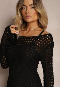 Renee - Czarna Sukienka Dzianinowa Midi w stylu Boho z Głębokim Dekoltem na Plecach Moralie. Okazja: na co dzień. Typ kołnierza: dekolt na plecach. Kolor: czarny. Materiał: dzianina. Długość rękawa: długi rękaw. Typ sukienki: proste. Styl: boho. Długość: midi #5