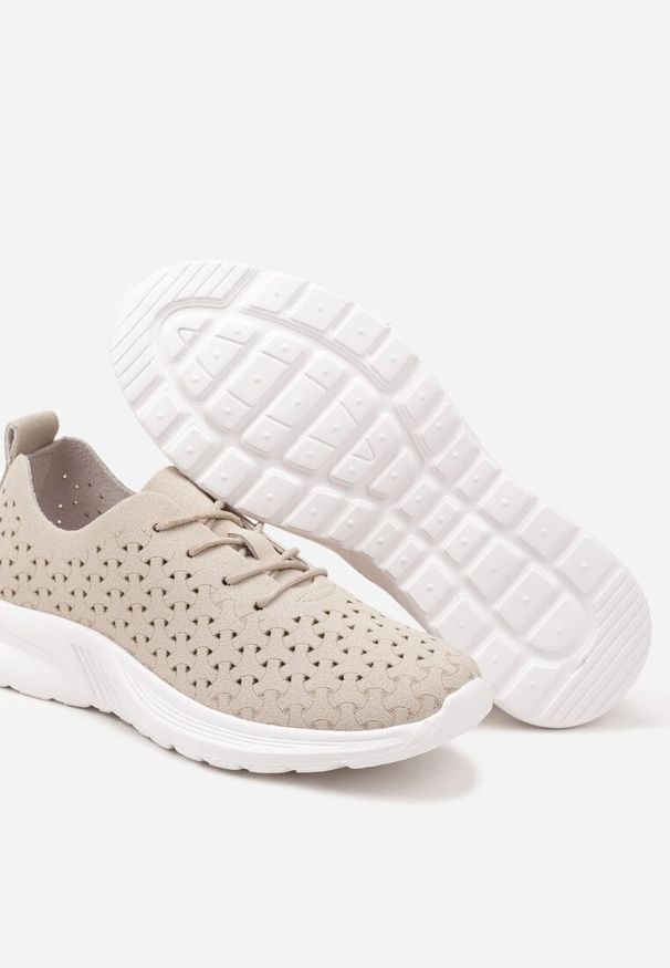 Born2be - Beżowe Sneakersy z Ażurową Elastyczną Cholewką Feniosse. Okazja: na co dzień. Kolor: beżowy. Materiał: jeans. Szerokość cholewki: normalna. Wzór: ażurowy