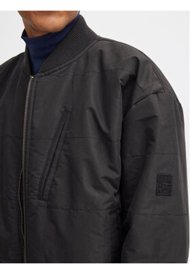 Blend Kurtka bomber 20716181 Czarny Regular Fit. Kolor: czarny. Materiał: bawełna