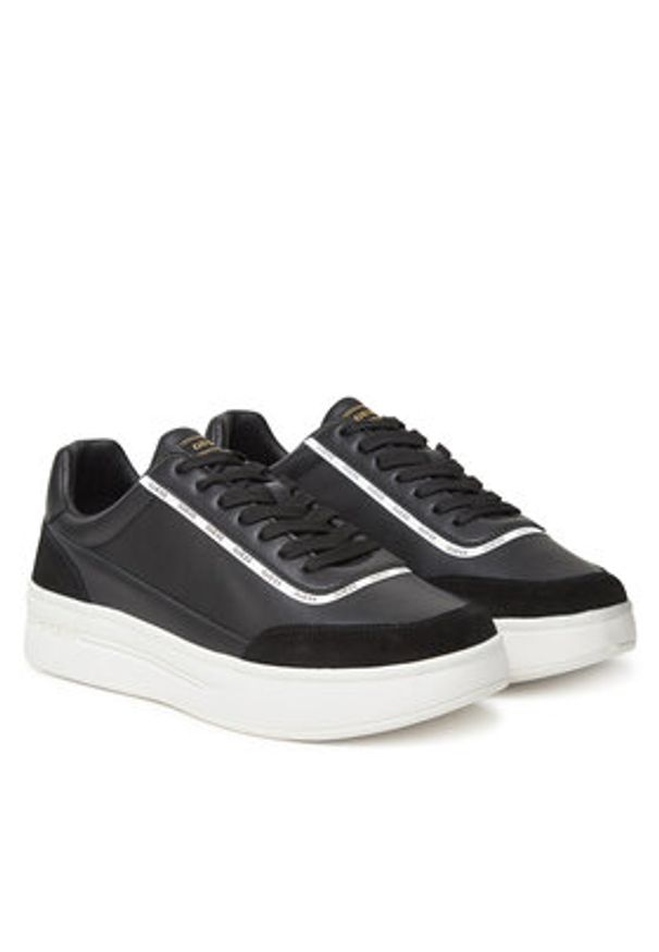 Guess Sneakersy FMTWI3 ELE12 Czarny. Kolor: czarny. Materiał: skóra