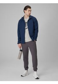 4f - 4F Kurtka softshell wiatroodporna membrana 5000 męska - granatowa M. Typ kołnierza: kołnierzyk stójkowy. Kolor: niebieski. Materiał: softshell. Sport: turystyka piesza #2