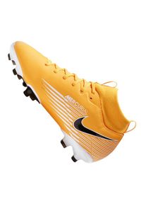 Buty piłkarskie Nike Superfly 7 Academy Mg Jr AT8120-801 wielokolorowe pomarańcze i czerwienie. Kolor: wielokolorowy. Materiał: materiał, tkanina, syntetyk. Szerokość cholewki: normalna. Sezon: jesień. Sport: piłka nożna #7