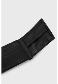 Guess portfel męski kolor czarny. Kolor: czarny. Materiał: materiał. Wzór: gładki