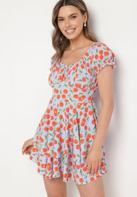 Born2be - Niebieska Rozkloszowana Sukienka z Bawełną z Motywem Wiśni Lunadessa. Okazja: na co dzień, na imprezę. Kolor: niebieski. Materiał: bawełna. Sezon: lato. Typ sukienki: proste. Styl: casual, elegancki, klasyczny #1