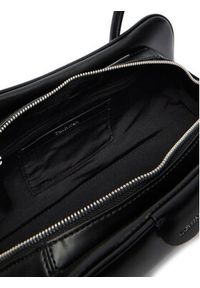 Calvin Klein Torebka Emblem Trio Shoulder Bag LV04F3369G Czarny. Kolor: czarny. Materiał: skórzane #4