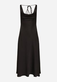 Born2be - Czarna Sukienka Vices z Ozdobnym Tyłem i Wiązaniem Zimea. Okazja: na wesele, na randkę, na ślub cywilny, na imprezę. Kolor: czarny. Styl: klasyczny #2