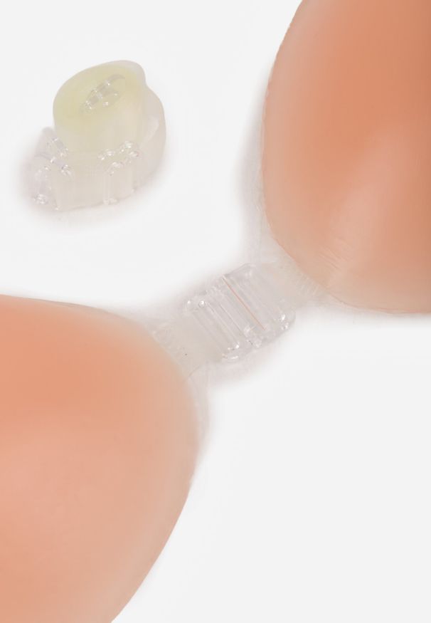 Born2be - Różowy Biustonosz Samonośny do Sukienki z Odkrytymi Plecami Celathise. Kolor: różowy. Materiał: materiał. Rodzaj stanika: przezroczysty