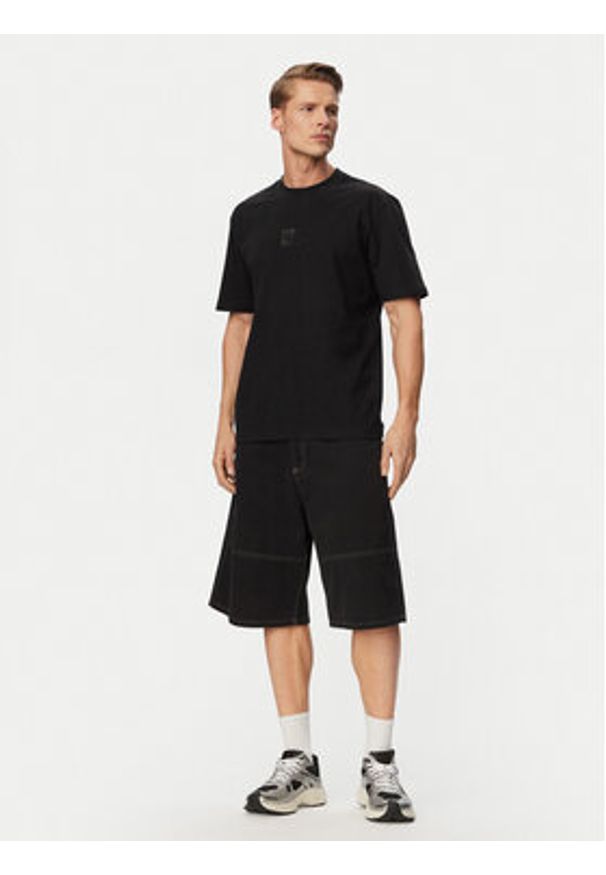 Hugo - HUGO T-Shirt Dumeon 50557445 Czarny Regular Fit. Kolor: czarny. Materiał: bawełna