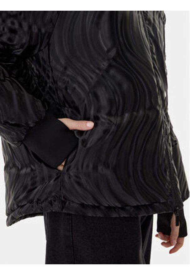 Armani Exchange Kurtka zimowa XW000690 AF16211 FC102 Czarny Regular Fit. Kolor: czarny. Materiał: syntetyk. Sezon: zima