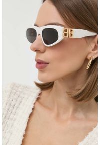 Balenciaga okulary przeciwsłoneczne damskie kolor biały. Kolor: biały