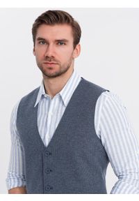 Ombre Clothing - Dopasowana elegancka męska kamizelka ze strukturalnej dzianiny – granatowa V1. Okazja: na co dzień. Kolor: niebieski. Materiał: dzianina. Wzór: melanż, jednolity. Styl: elegancki #4