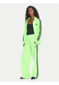 Adidas - adidas Spodnie dresowe adicolor Classic Firebird JW1228 Zielony Loose Fit. Kolor: zielony. Materiał: syntetyk #5