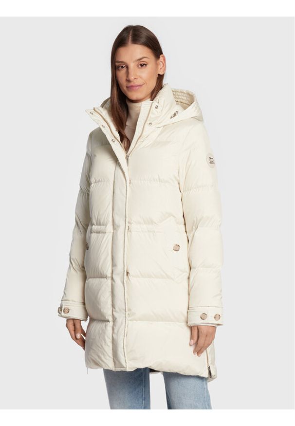 Woolrich Płaszcz zimowy Alsea CFWWOU0697FRUT1148 Beżowy Regular Fit. Kolor: beżowy. Materiał: syntetyk. Sezon: zima