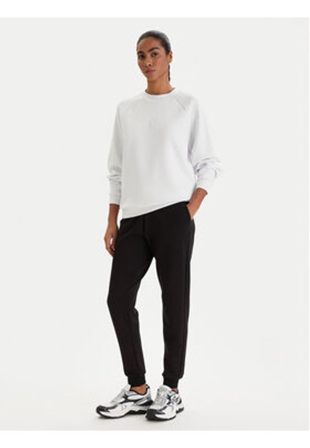 Armani Exchange Bluza XW000826 AF13397 U0002 Biały Regular Fit. Kolor: biały. Materiał: wiskoza