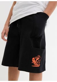 bonprix - Bermudy dresowe chłopięce z bawełny organicznej. Kolor: czarny. Materiał: bawełna, dresówka #3