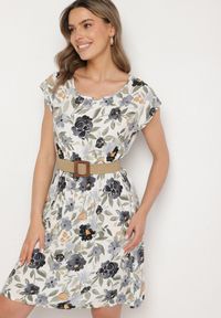 Born2be - Ciemnoszara Kwiatowa Sukienka z Bawełną o Rozkloszowanym Kroju Mavelione. Okazja: na co dzień. Kolor: szary. Materiał: bawełna. Wzór: kwiaty. Typ sukienki: rozkloszowane. Styl: klasyczny, casual #4