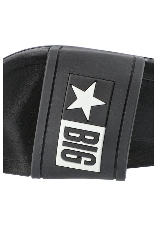 Big-Star - Czarne Klapki Big Star Męskie Buty Na Lato. Okazja: na co dzień, na plażę. Kolor: czarny. Materiał: jeans. Wzór: napisy. Sezon: lato. Styl: wakacyjny, elegancki, casual