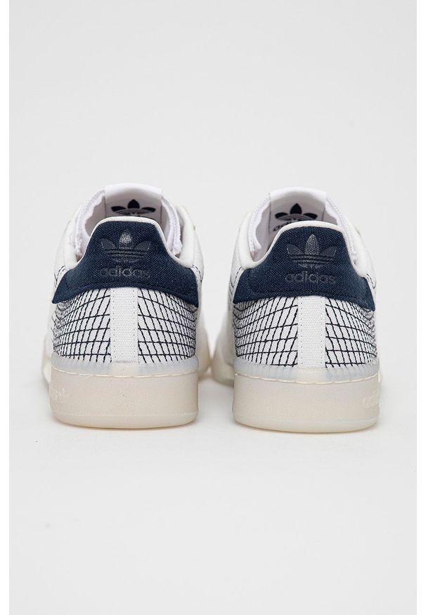 adidas Originals - Adidas Originals - Buty Continental. Okazja: na plażę. Nosek buta: okrągły. Zapięcie: sznurówki. Kolor: biały. Materiał: materiał, guma. Obcas: na obcasie. Wysokość obcasa: niski