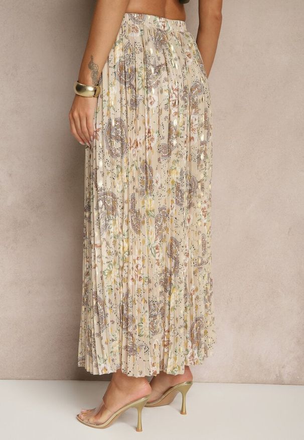 Renee - Beżowa Rozkloszowana Spódnica w Kwiatowy Wzór z Plisami i Metalicznym Nadrukiem Follanea. Okazja: na co dzień. Kolor: beżowy. Wzór: nadruk, kwiaty. Sezon: wiosna, lato. Styl: casual, elegancki, klasyczny
