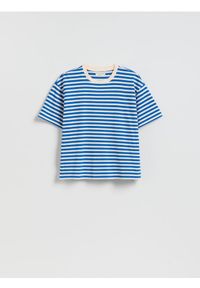 Reserved - Bawełniany t-shirt w paski - kremowy. Kolor: kremowy. Materiał: bawełna. Wzór: paski #1