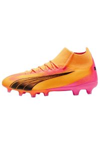 Buty piłkarskie Puma Ultra Pro FG/AG M 107750 03 pomarańczowe. Kolor: pomarańczowy. Szerokość cholewki: normalna. Sport: piłka nożna