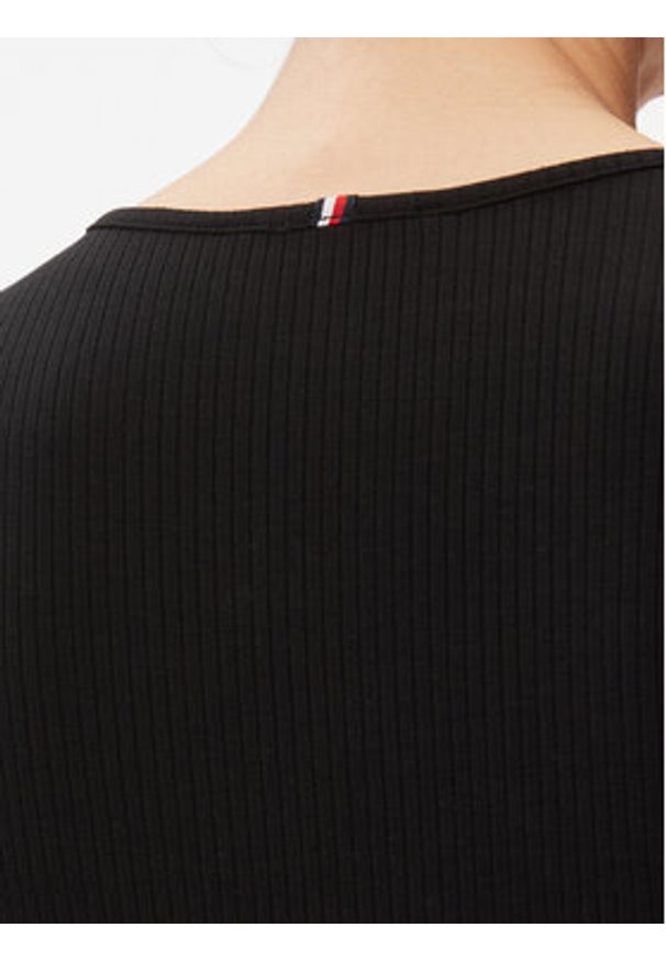 TOMMY HILFIGER - Tommy Hilfiger Bluzka WW0WW41654 Czarny Slim Fit. Kolor: czarny. Materiał: wiskoza