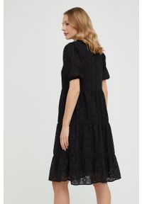 Answear Lab sukienka bawełniana kolor czarny mini rozkloszowana. Kolor: czarny. Materiał: bawełna. Typ sukienki: rozkloszowane. Styl: wakacyjny. Długość: mini #5
