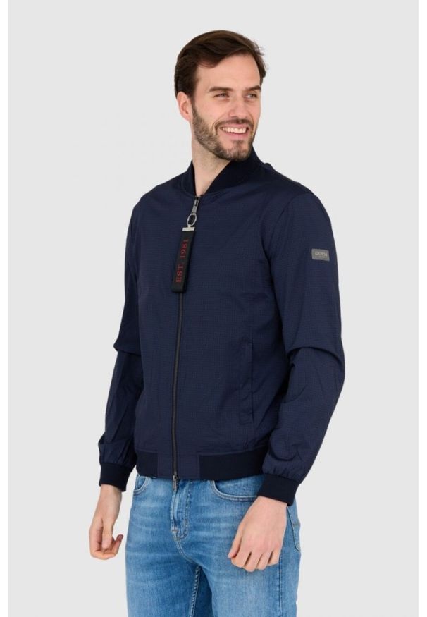 Guess - GUESS Granatowa męska kurtka wiatrówka, Rozmiar XXL. Kolor: niebieski