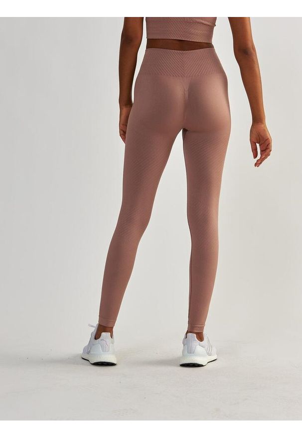 BESHAPED - Legginsy fitness damskie Beshaped Femme Force bezszwowe. Kolor: różowy. Materiał: nylon. Sport: fitness