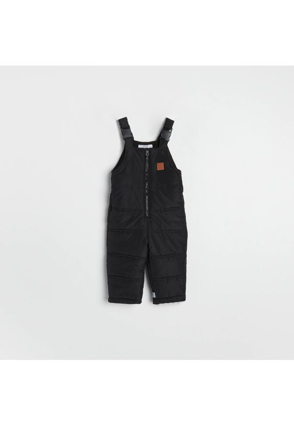 Reserved - Ocieplane spodnie z szelkami - Czarny. Kolor: czarny