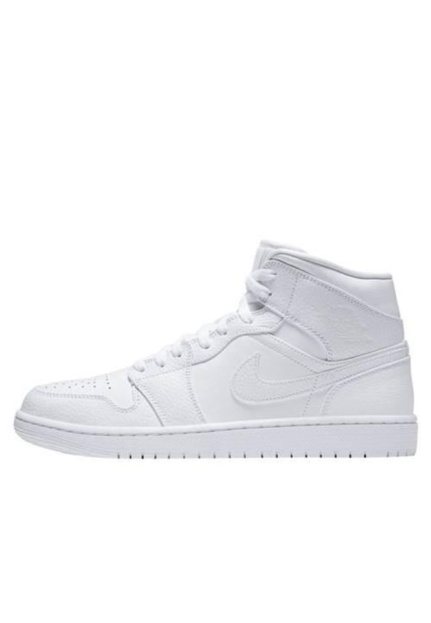 Buty do chodzenia męskie Nike Air Jordan 1 Mid. Wysokość cholewki: za kostkę. Zapięcie: sznurówki. Kolor: biały, wielokolorowy. Materiał: syntetyk, tkanina, skóra, materiał. Szerokość cholewki: normalna. Model: Nike Air Jordan. Sport: turystyka piesza