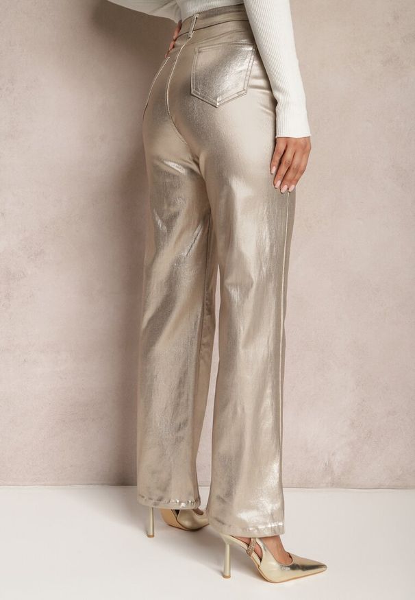 Renee - Złote Szerokie Spodnie Metaliczne High Waist z Ekoskóry Tranise. Stan: podwyższony. Kolor: złoty. Materiał: skóra
