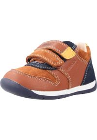 Geox - Buty GEOX B EACH BOY Brązowy. Kolor: brązowy. Materiał: skóra. Sport: turystyka piesza