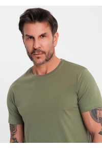 Ombre Clothing - T-shirt męski klasyczny bawełniany BASIC - khaki V6 OM-TSBS-0236 - XXL. Okazja: na co dzień. Kolor: brązowy. Materiał: bawełna. Styl: klasyczny #5