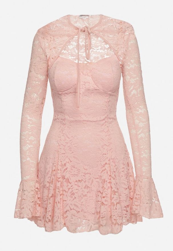 Born2be - Jasnoróżowa Rozkloszowana Sukienka Koktajlowa z Koronką i Bolerkiem Eyrfedi. Okazja: na randkę, na ślub cywilny, na wesele. Kolor: różowy. Materiał: koronka. Długość rękawa: na ramiączkach. Wzór: koronka. Styl: wizytowy