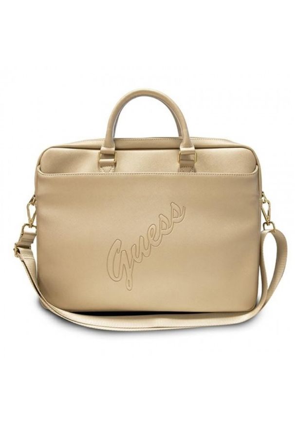 Guess Saffiano Script 15" złoty. Kolor: złoty. Materiał: skóra ekologiczna, materiał. Wzór: aplikacja