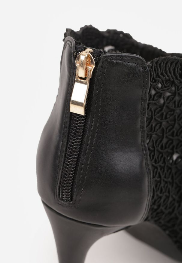 Born2be - Czarne Sandały Vices na Szpilce z Ażurową Cholewką Nelathra. Okazja: na imprezę. Kolor: czarny. Wzór: ażurowy. Obcas: na szpilce. Styl: elegancki, wizytowy