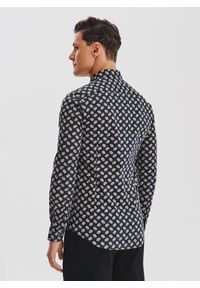 Pako Lorente - PAKO LORENTE – Czarna koszula w kwiaty. Kolor: niebieski, czarny. Materiał: bawełna, elastan. Długość rękawa: długi rękaw. Długość: długie. Wzór: kwiaty #3