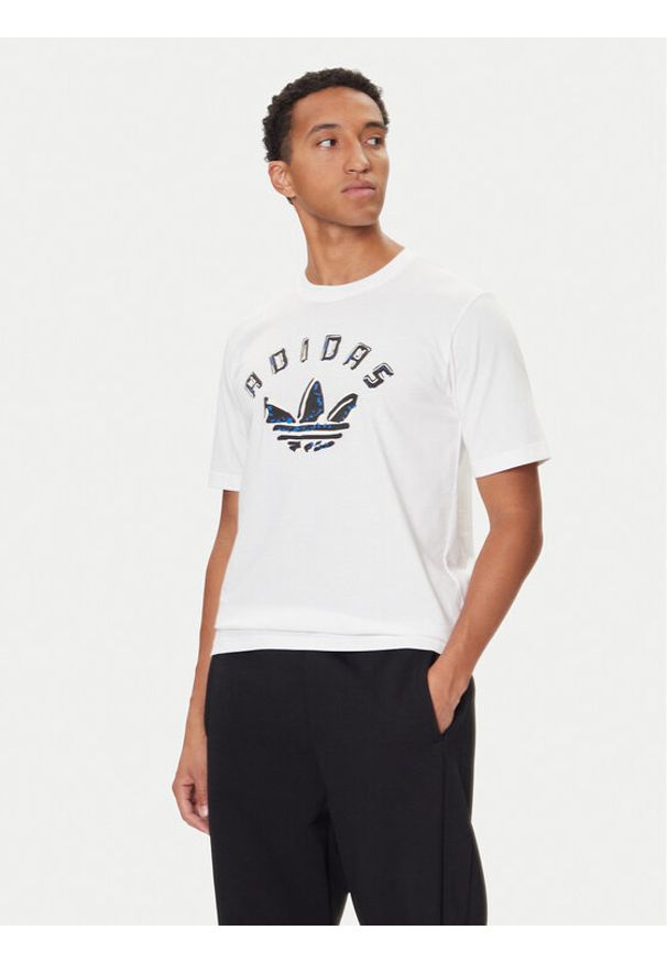 Adidas - adidas T-Shirt Graphic JX3089 Biały Regular Fit. Kolor: biały. Materiał: bawełna