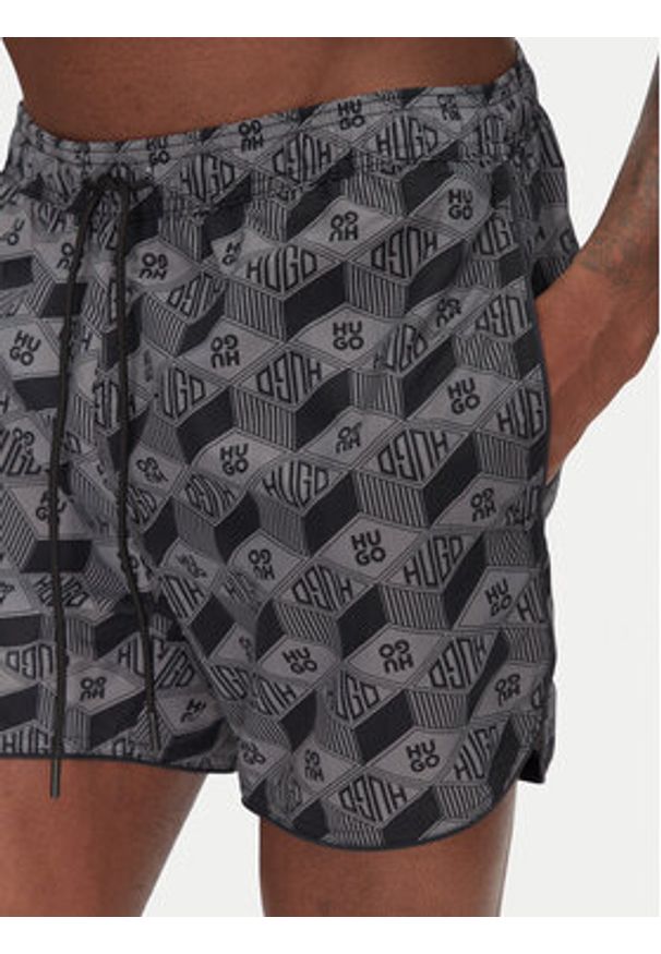Hugo - HUGO Szorty kąpielowe Rik 50533795 Szary Regular Fit. Kolor: szary. Materiał: syntetyk