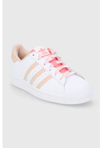 adidas Originals buty skórzane Superstar GW0570 kolor biały. Nosek buta: okrągły. Zapięcie: sznurówki. Kolor: biały. Materiał: skóra. Model: Adidas Superstar. Sport: turystyka piesza #5
