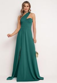 Born2be - Zielona Rozkloszowana Sukienka z Asymetryczną Górą i Wiązaniem na Ramieniu z Rozcięciem Efirey. Kolor: zielony. Materiał: tkanina. Typ sukienki: asymetryczne #1