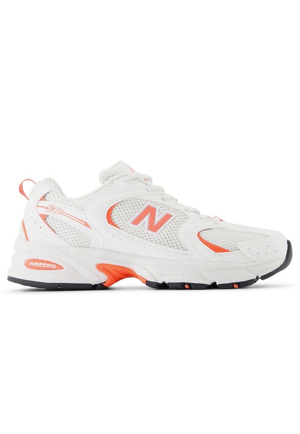 Buty damskie New Balance U530CSG – białe. Kolor: biały. Materiał: materiał, syntetyk. Szerokość cholewki: normalna. Sezon: lato. Sport: turystyka piesza